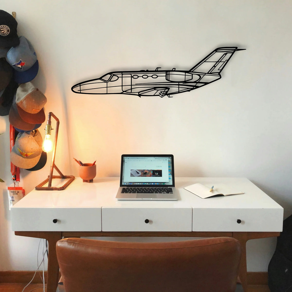 182P Skylane Classic Aircraft Silhouette Metal Wall Art - Tinvibe