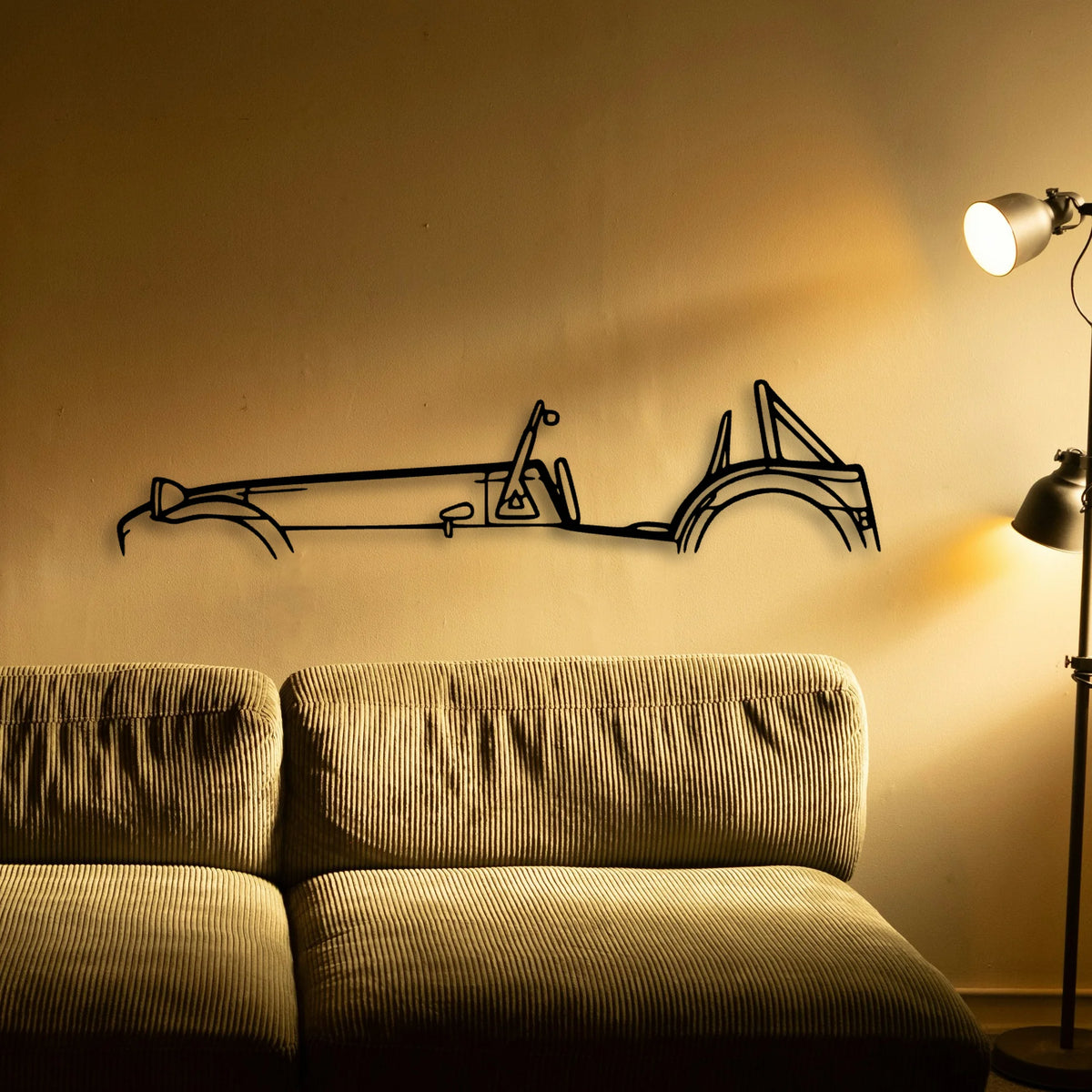 620R 2013 Classic Silhouette Metal Wall Art - Tinvibe