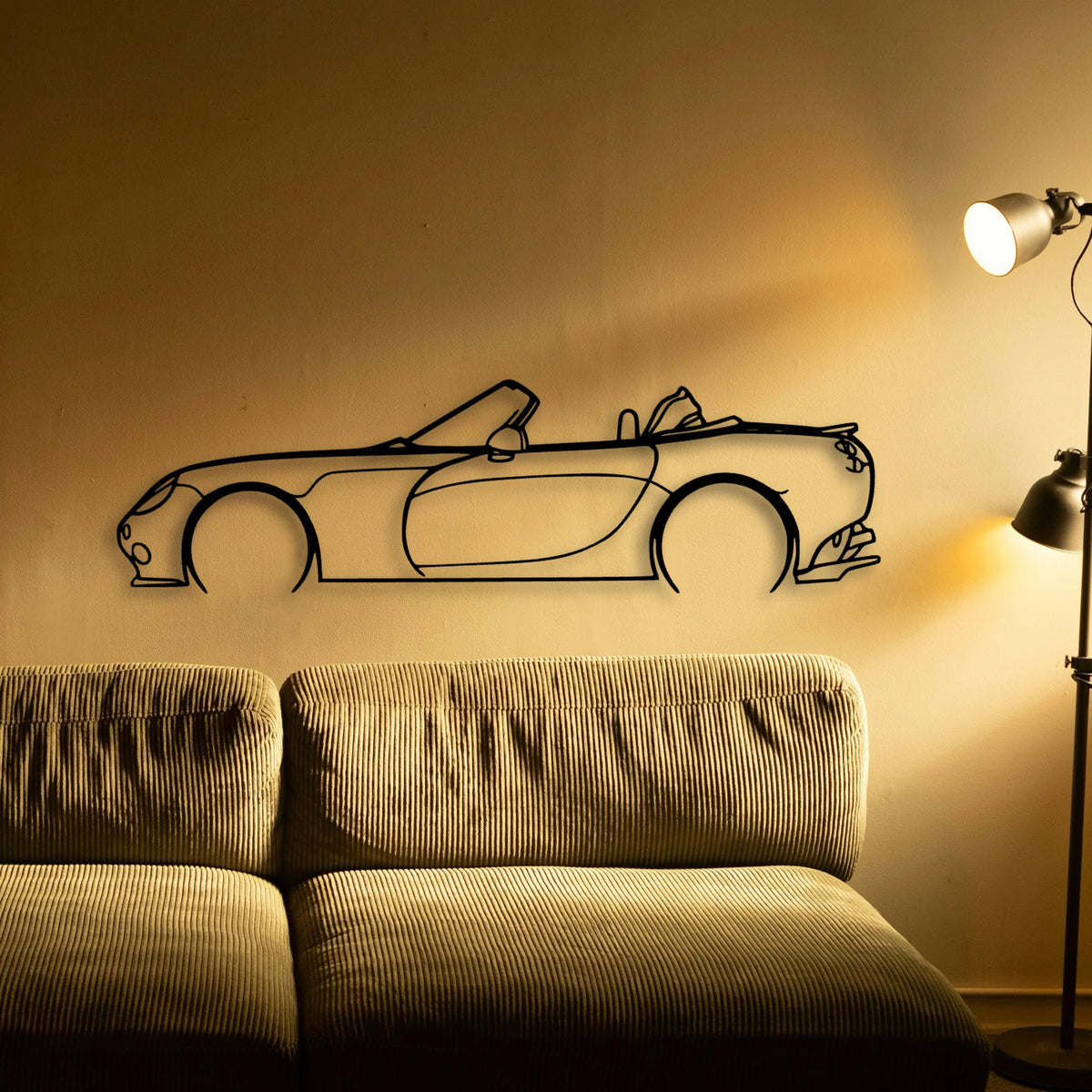 Tamora 2004 Classic Silhouette Metal Wall Art - Tinvibe
