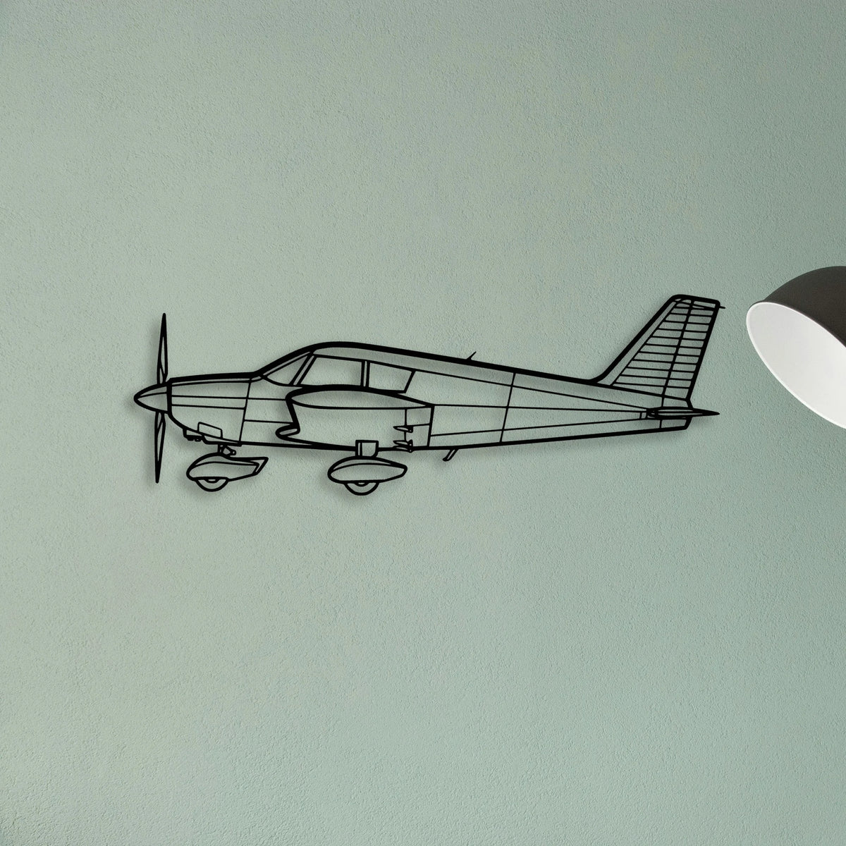 DA40 Classic Aircraft Silhouette Metal Wall Art - Tinvibe