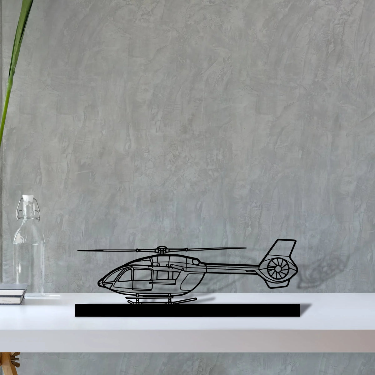 h145-4 Silhouette Metal Art Stand - Tinvibe