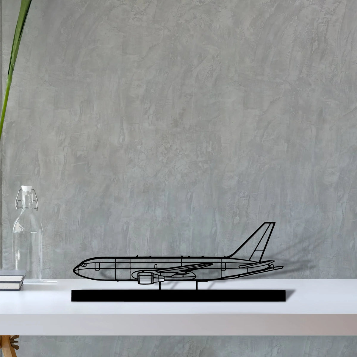 kc-46-2 Silhouette Metal Art Stand - Tinvibe