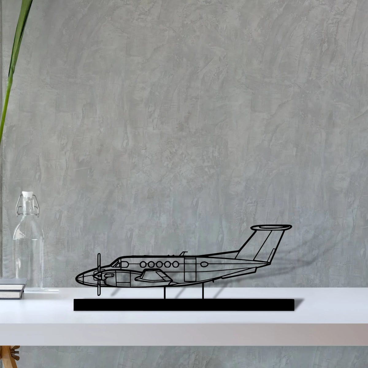 king-air-b200 Silhouette Metal Art Stand - Tinvibe