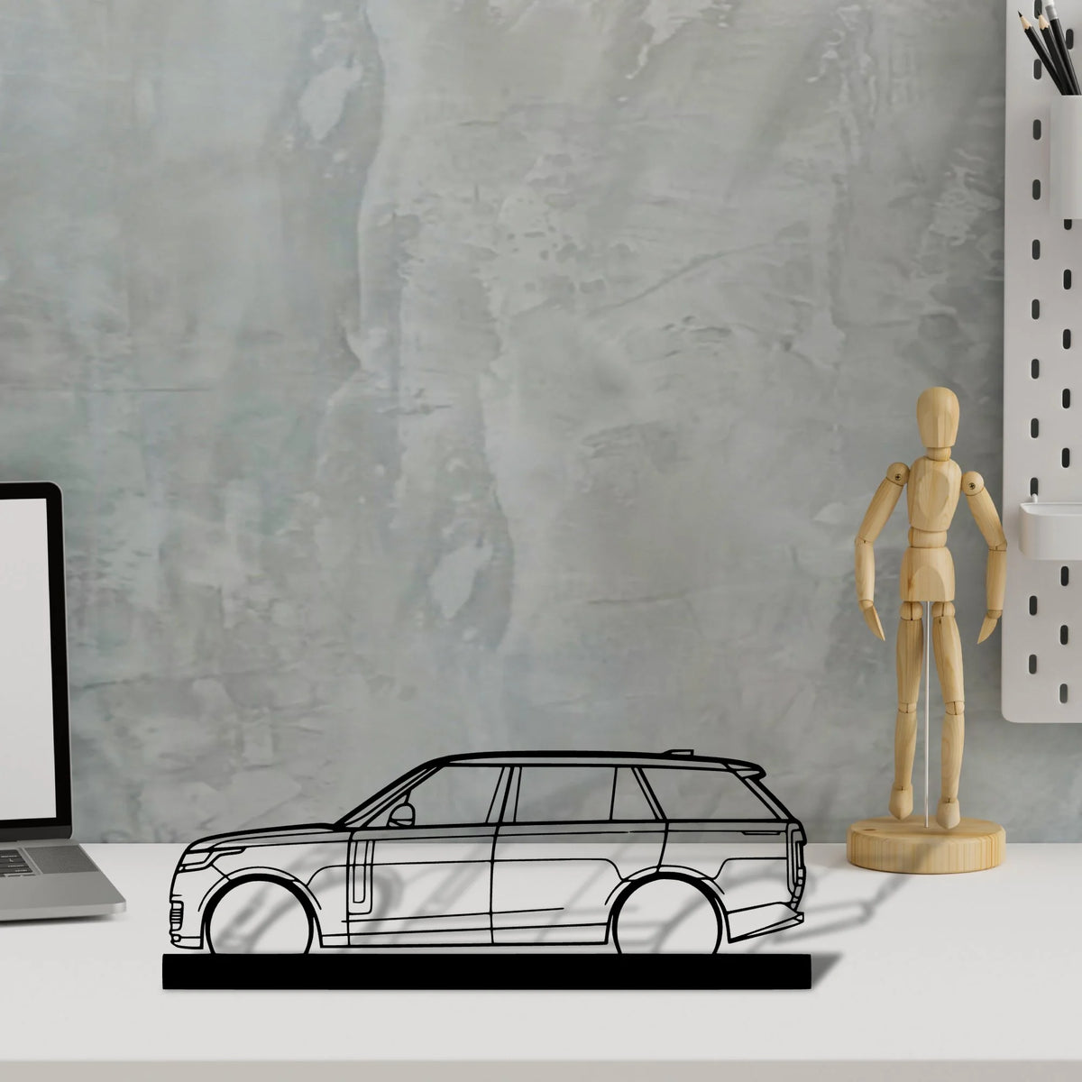 range-rover-2023 Silhouette Metal Art Stand - Tinvibe