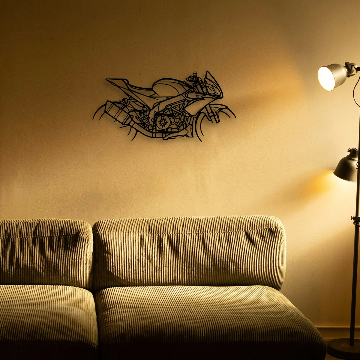 Tuono 2018 Classic Motorcycle Silhouette Metal Wall Art - Tinvibe