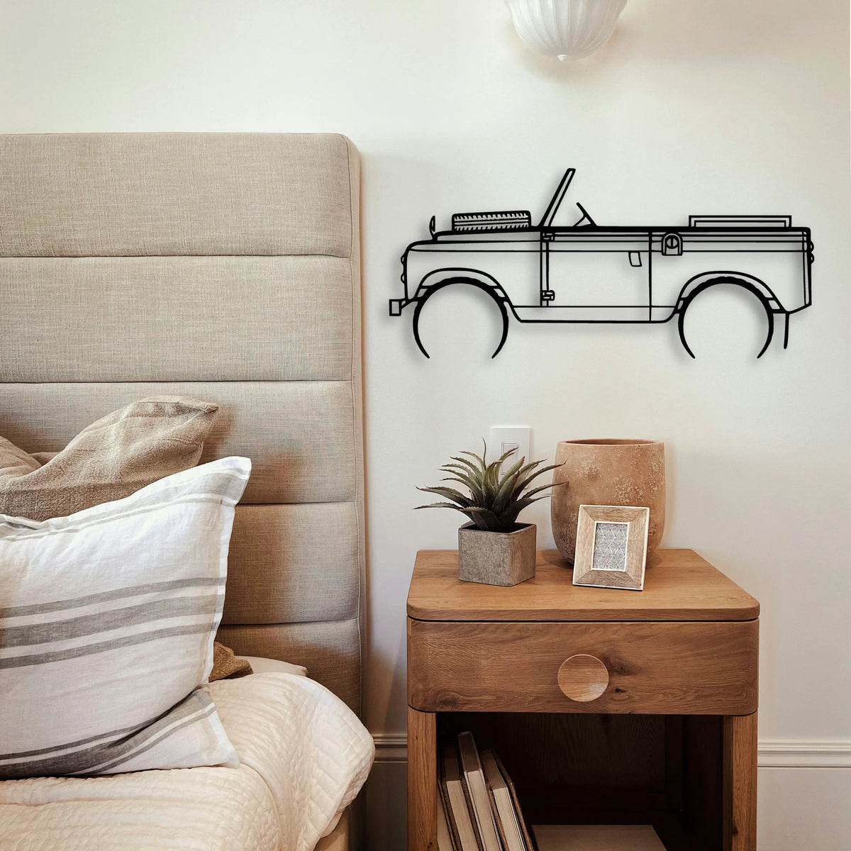 2A 1962 Classic Silhouette Metal Wall Art - Tinvibe
