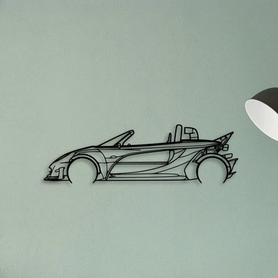 340R 2002 Classic Silhouette Metal Wall Art - Tinvibe
