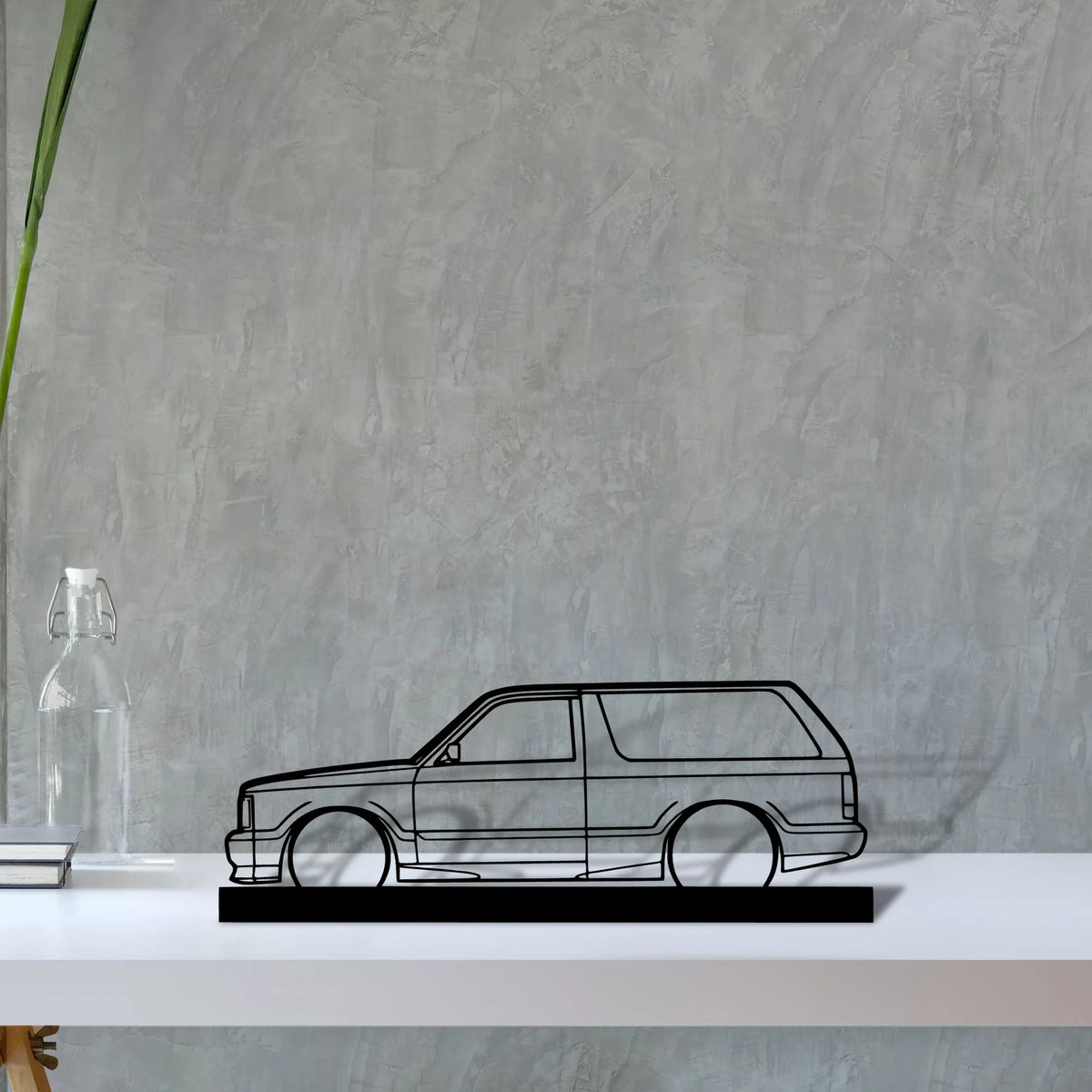 93-typ Silhouette Metal Art Stand - Tinvibe