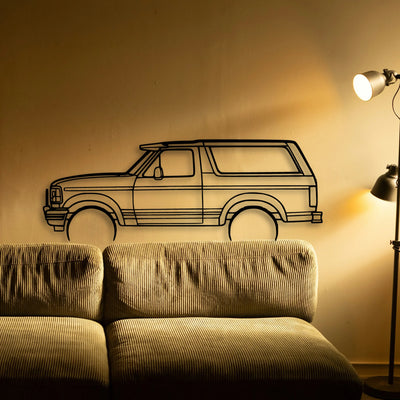 Bronco XLT 1995 Classic Silhouette Metal Wall Art - Tinvibe