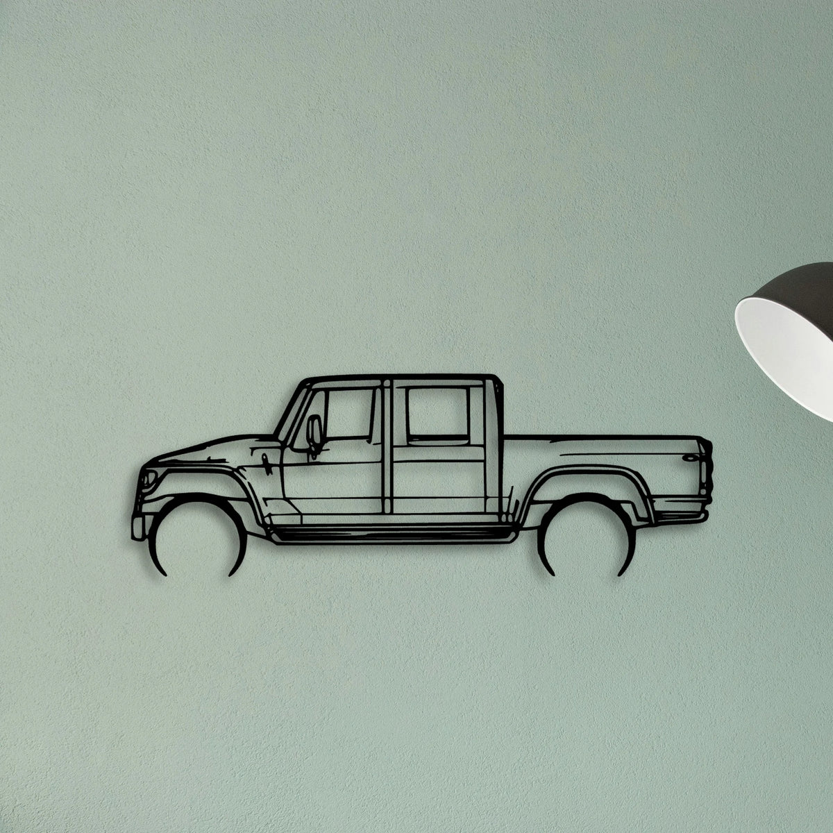MXT Classic Silhouette Metal Wall Art - Tinvibe