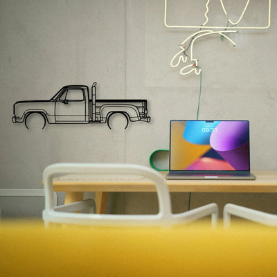 RED Express 1979 Classic Silhouette Metal Wall Art - Tinvibe