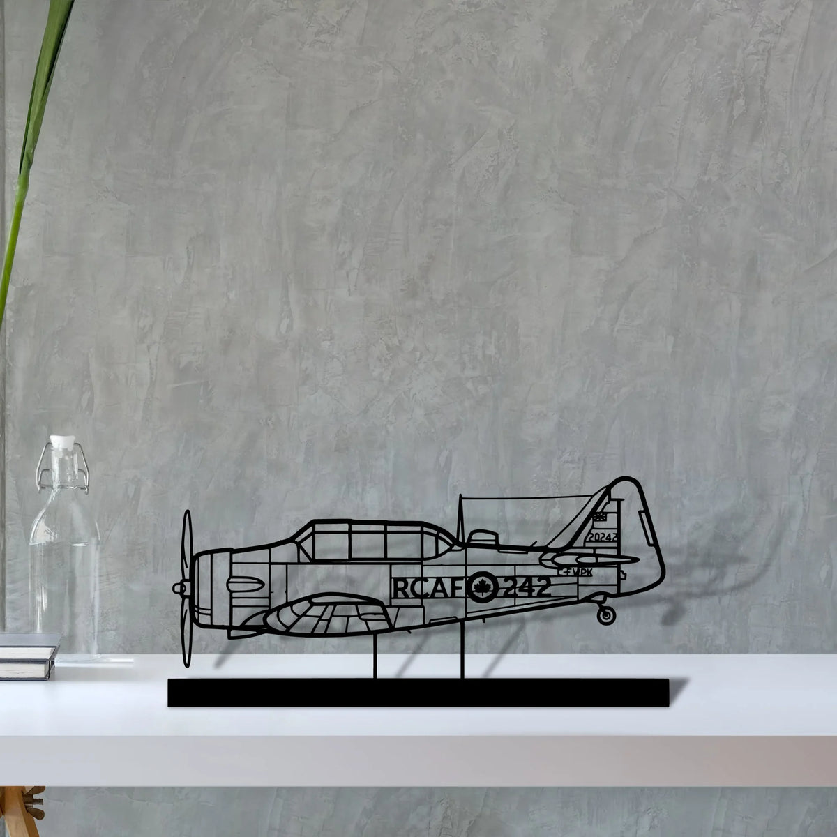harvard-2 Silhouette Metal Art Stand - Tinvibe