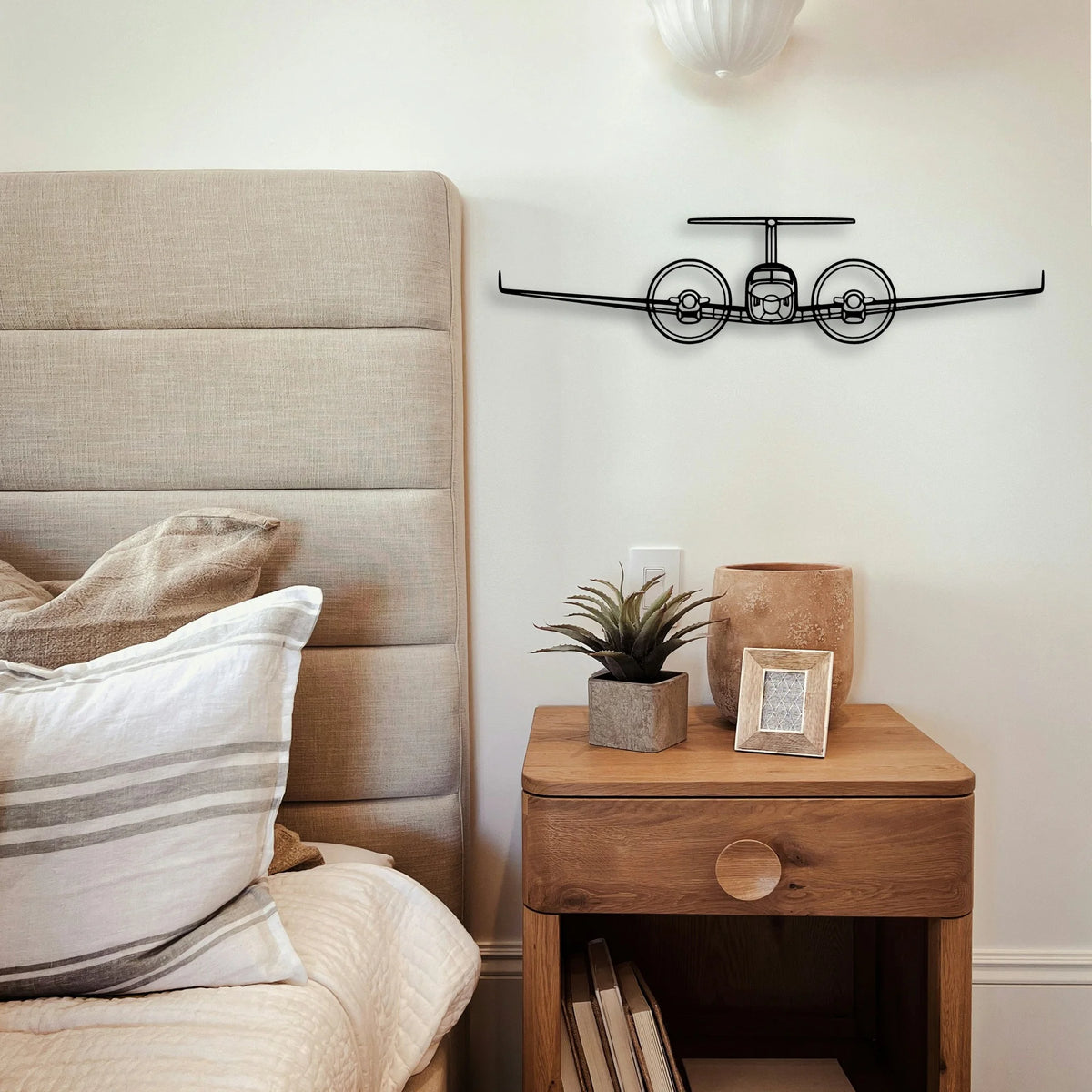 King Air 350 2 Classic Aircraft Silhouette Metal Wall Art - Tinvibe